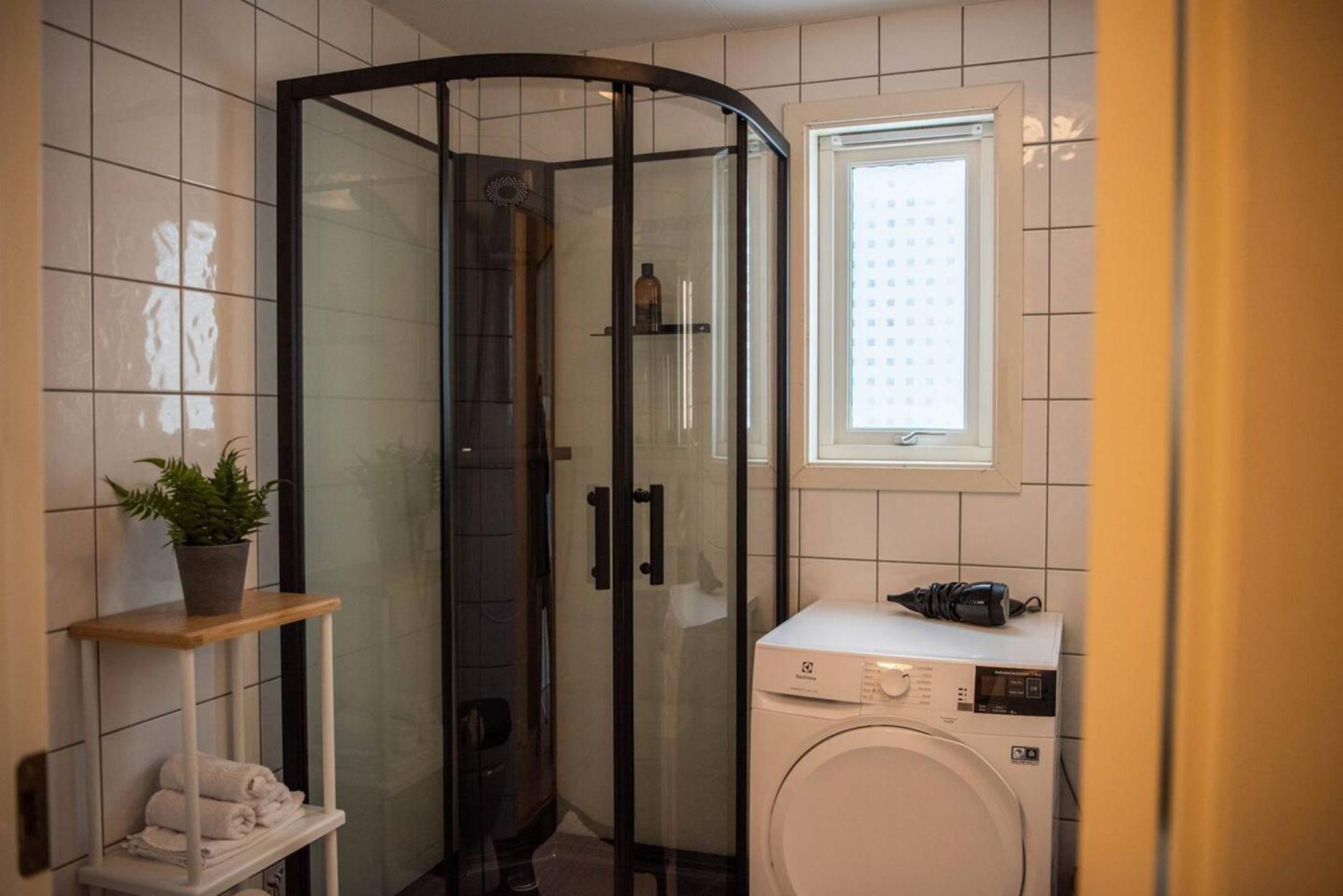 Apartamento Spacious Apt, Big Roof Terrace, Free Parking