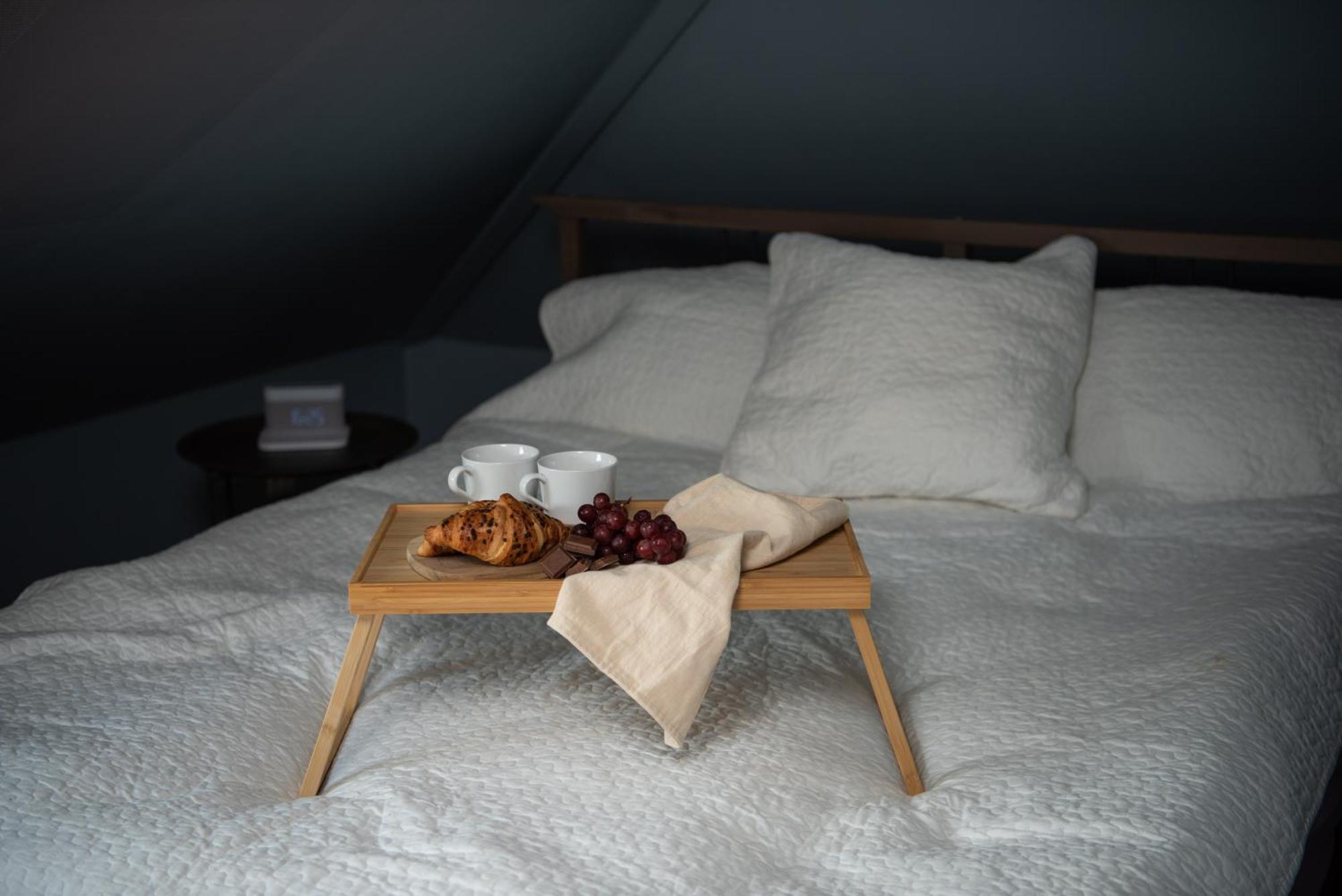 Spacious Apt, Big Roof Terrace, Free Parking *